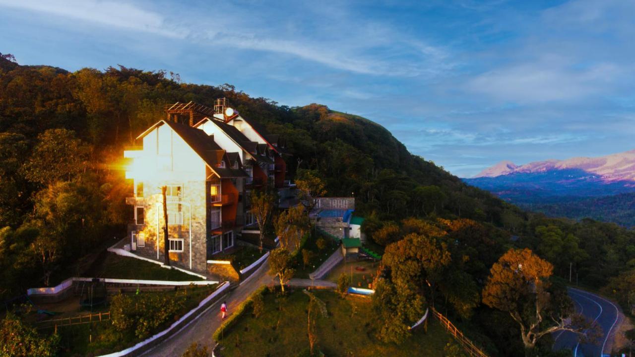 Shola Crown Resort - Munnar Chinnakanal Bagian luar foto